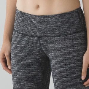 LULULEMON WUNDER UNDER PANT III COCO PIQUE BLACK WHITE SIZE 2-EUC!